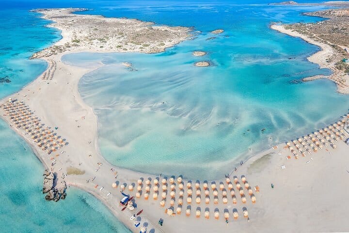 Praia de Elafonissi em Creta nas ilhas gregas
