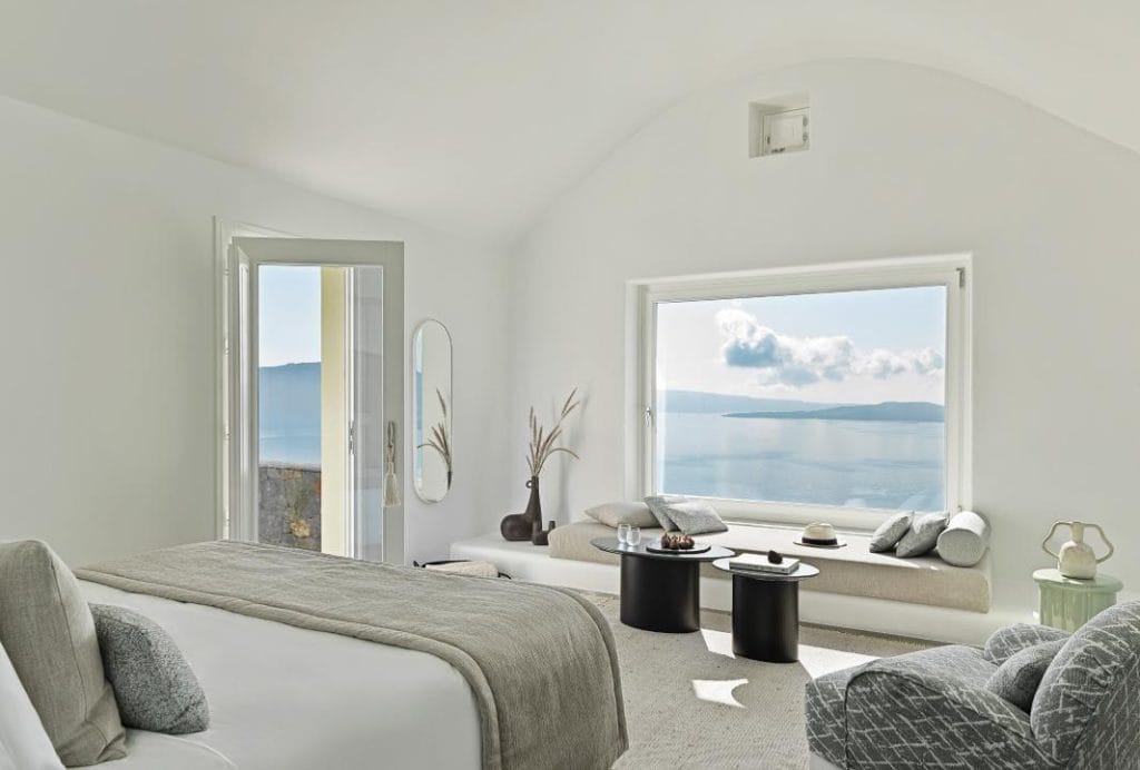 melhor hotel em santorini oia