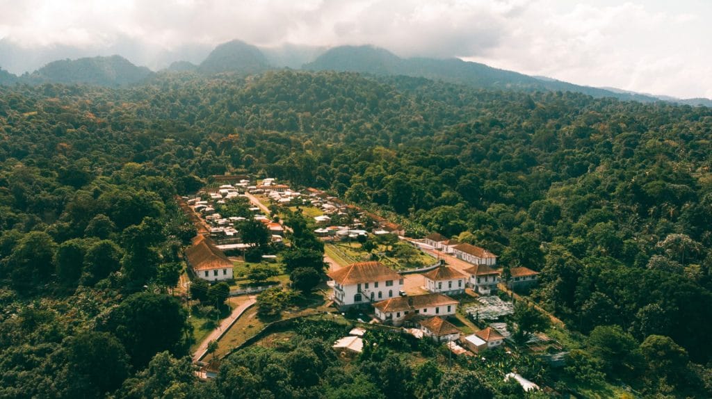 roça de cacau em sao tome e principe