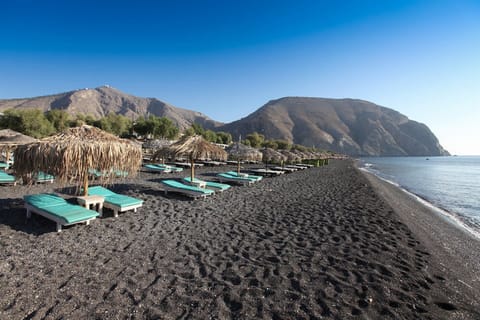 melhor ilha grega para praia santorini perissa