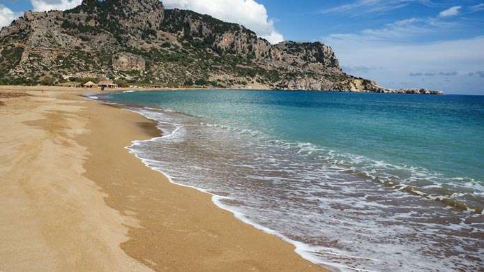 tsambika praia em rodes ilhas gregas