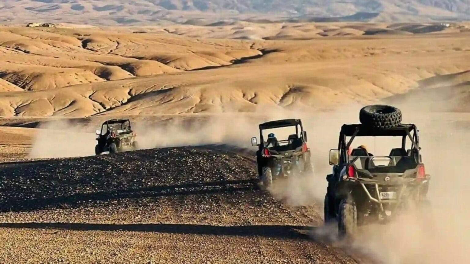 viagens de grupo marrocos agafay desert